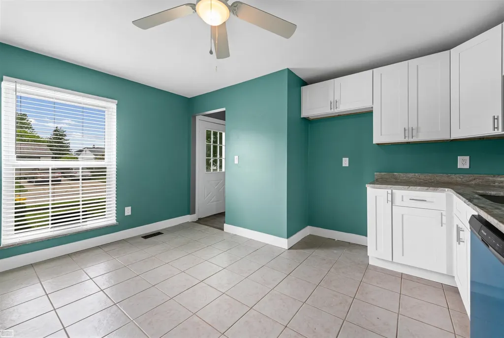 20171 Stafford Street Clinton Charter Township MI 48035