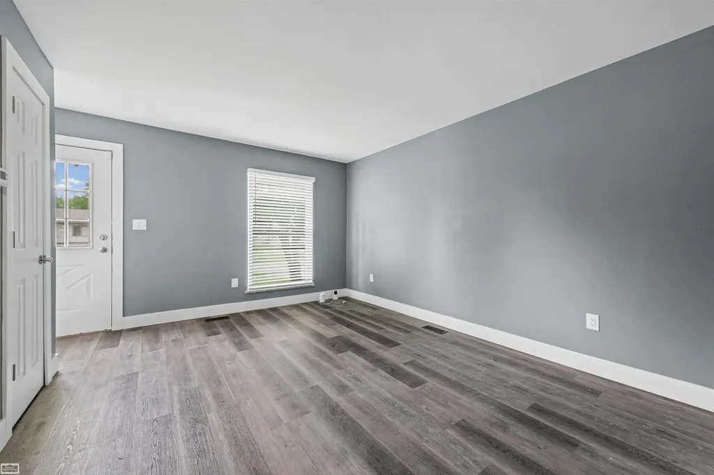 20171 Stafford Street Clinton Charter Township MI 48035