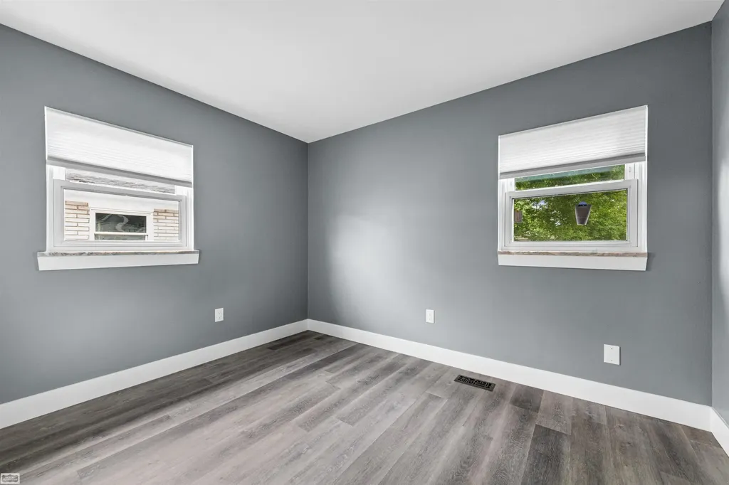 20171 Stafford Street Clinton Charter Township MI 48035