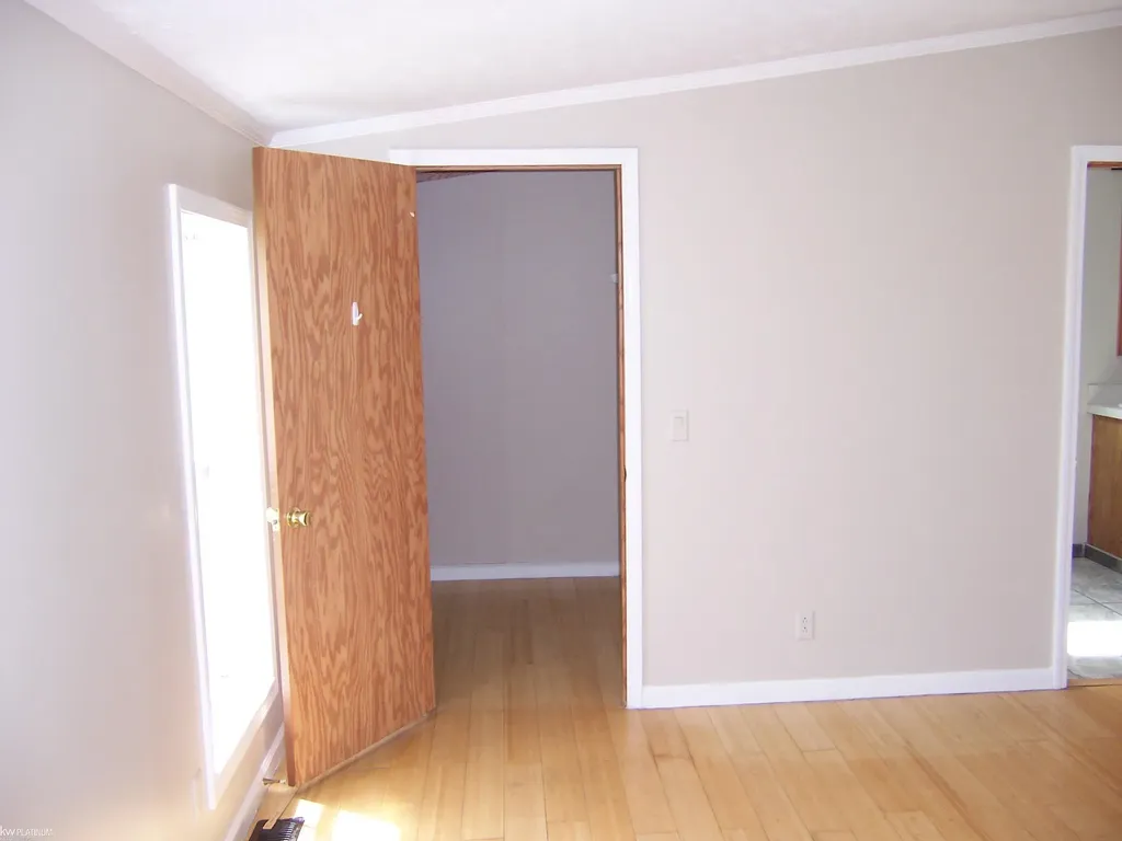 10222 Metcalf Road Greenwood Township MI 48006