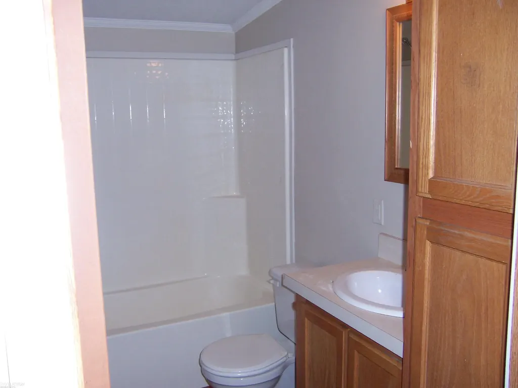 10222 Metcalf Road Greenwood Township MI 48006