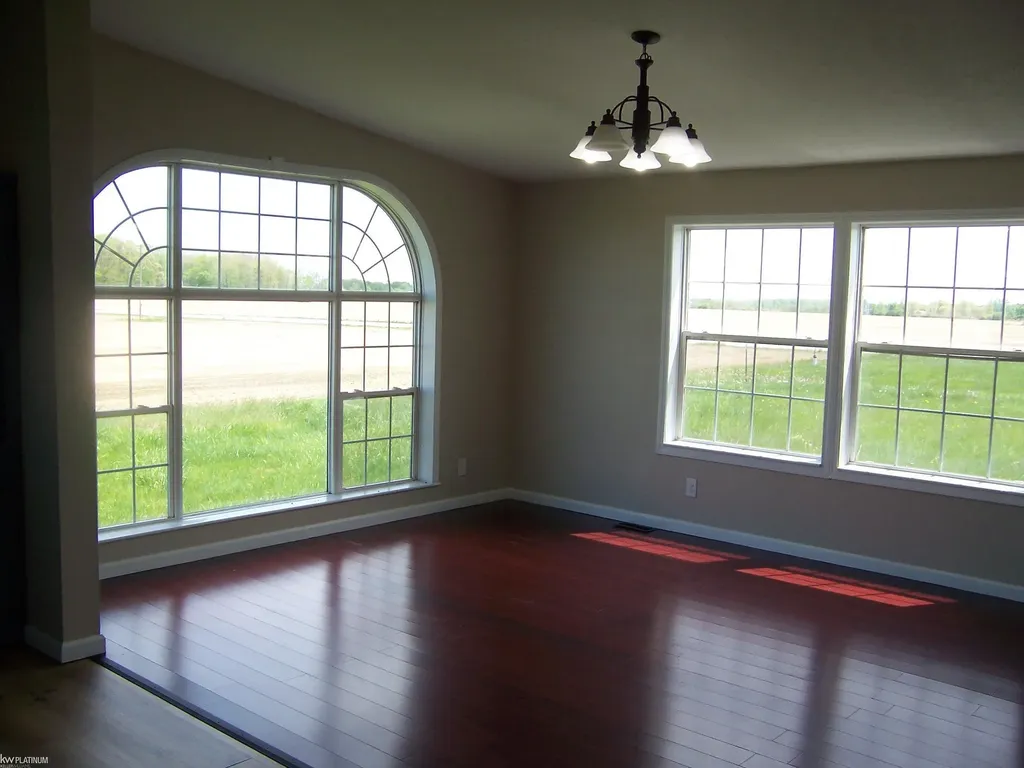 10222 Metcalf Road Greenwood Township MI 48006