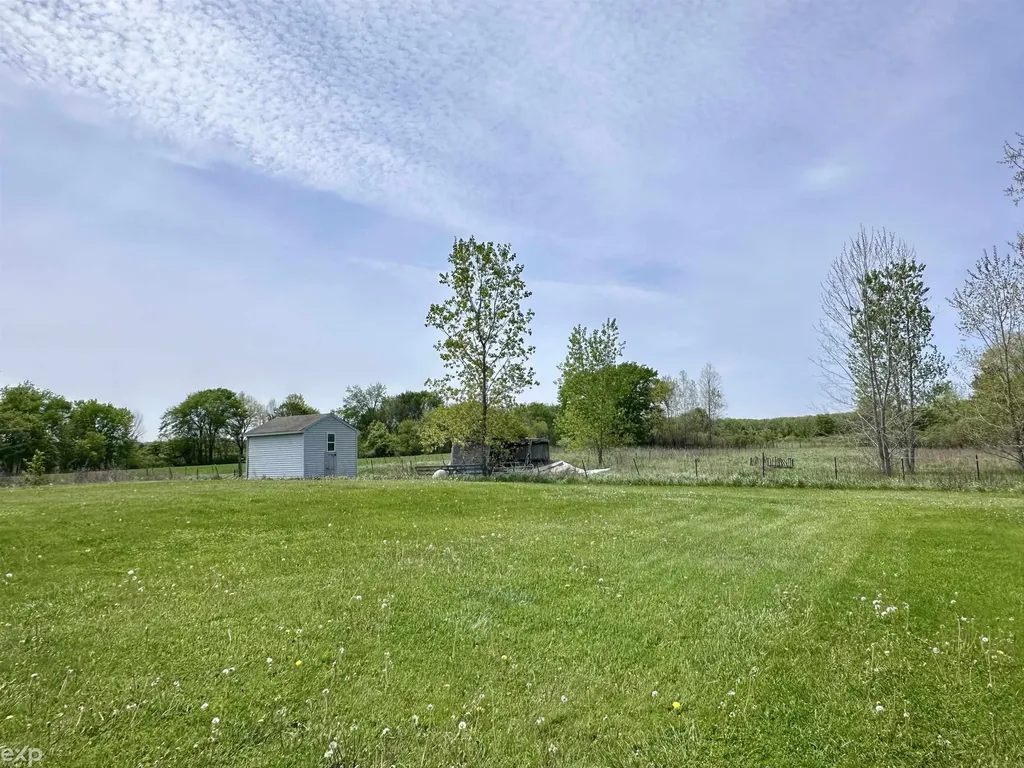 8787 Wildcat Road Grant Township MI 48032