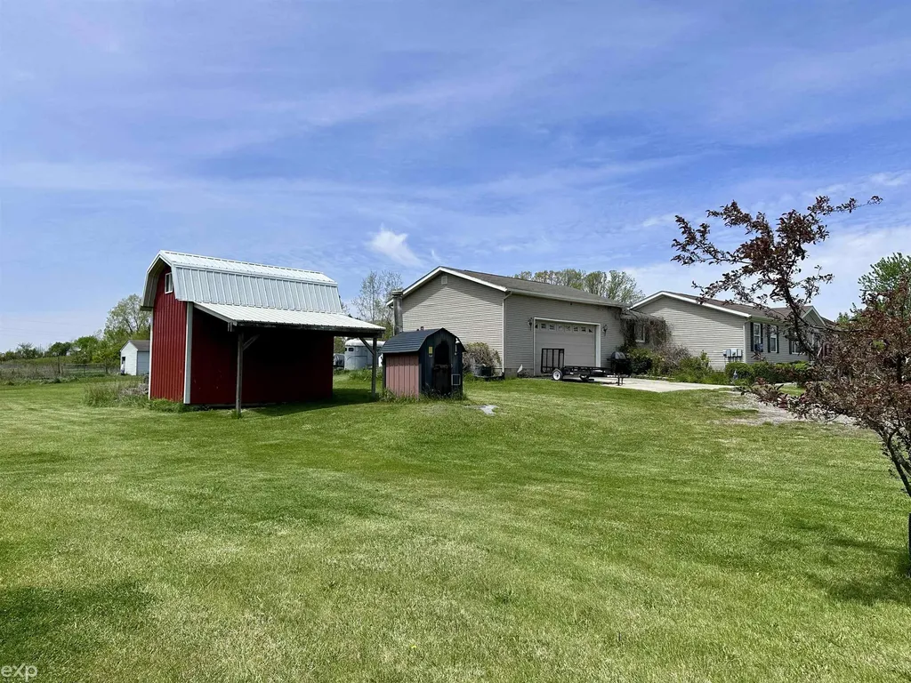 8787 Wildcat Road Grant Township MI 48032