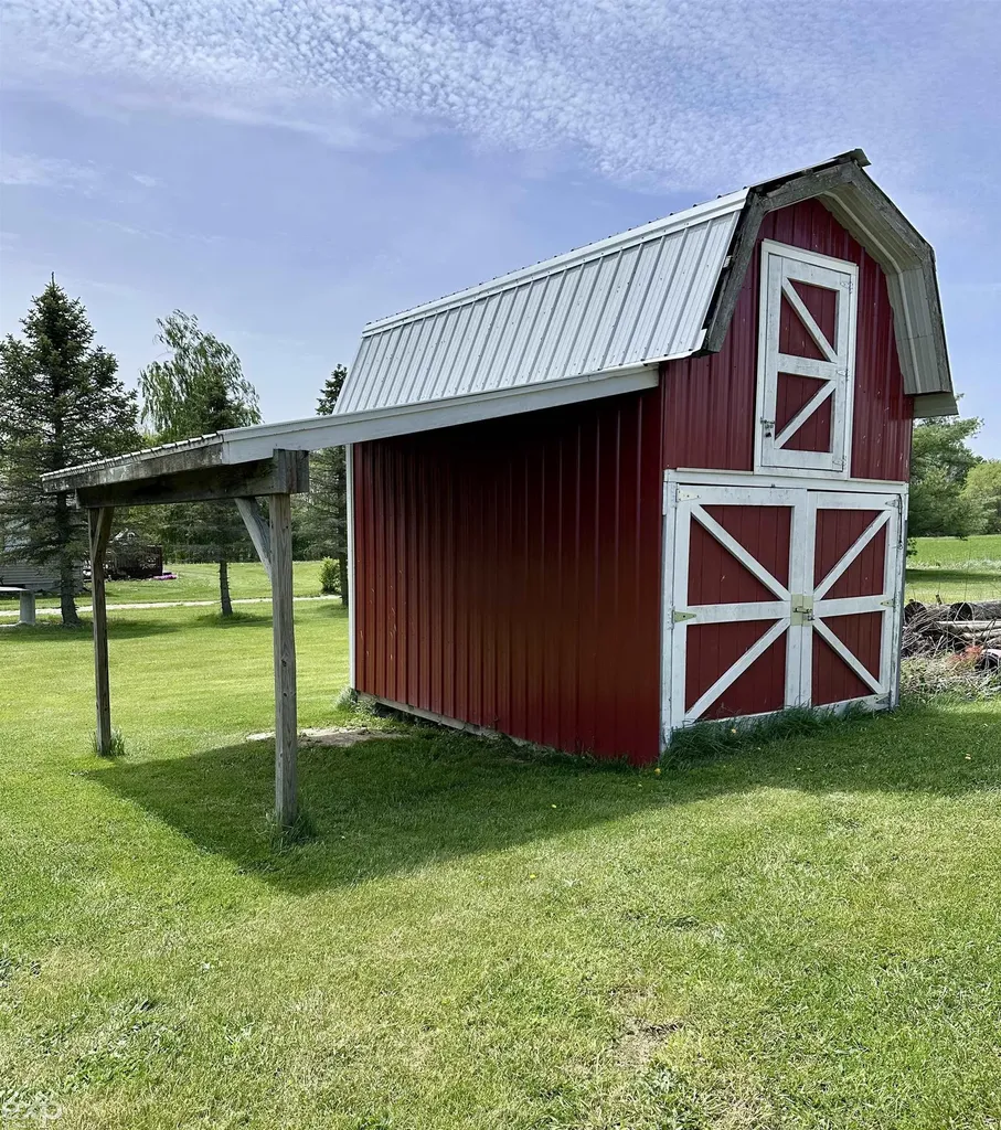 8787 Wildcat Road Grant Township MI 48032
