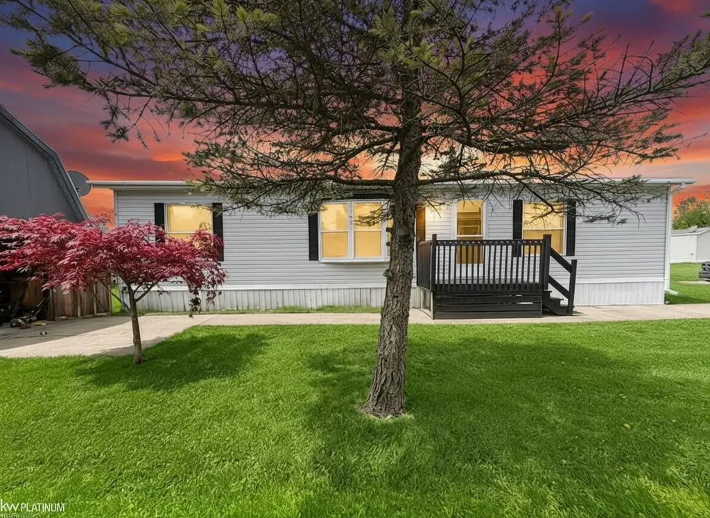 12370 Saint James Court Romeo Village MI 48065