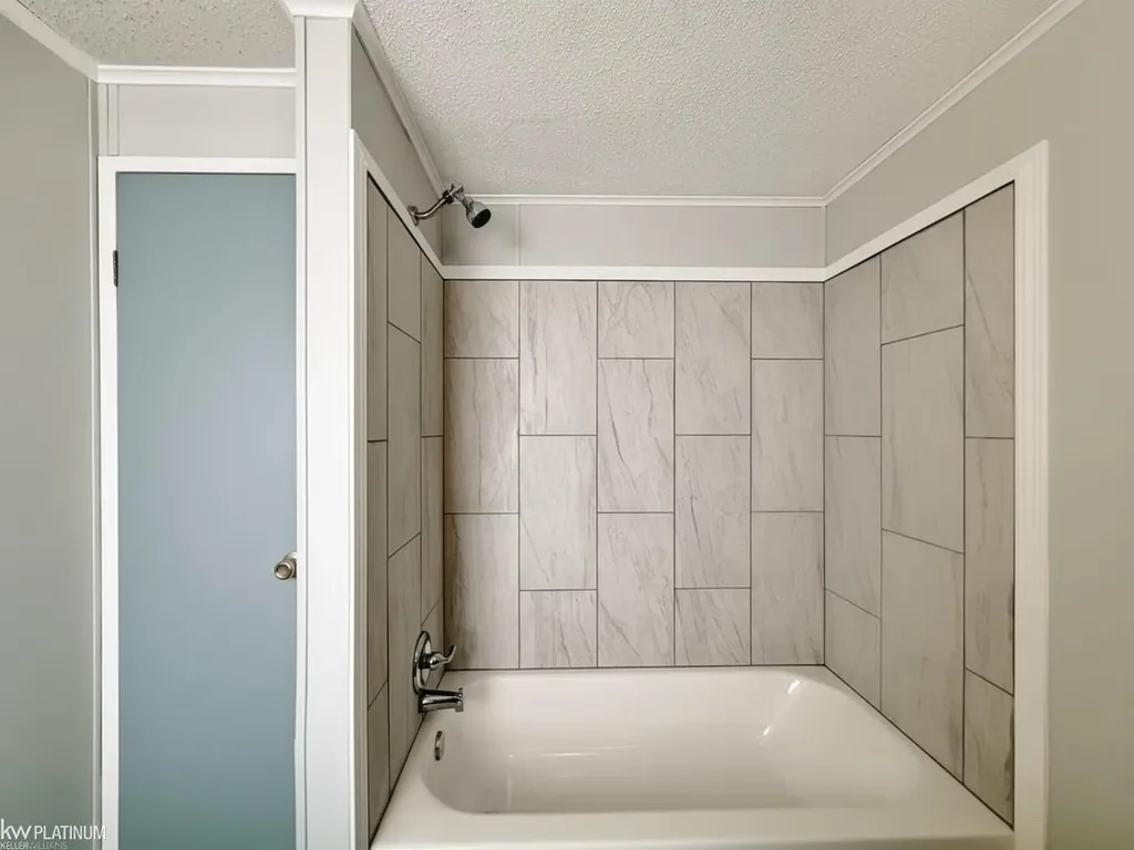 12370 Saint James Court Romeo Village MI 48065