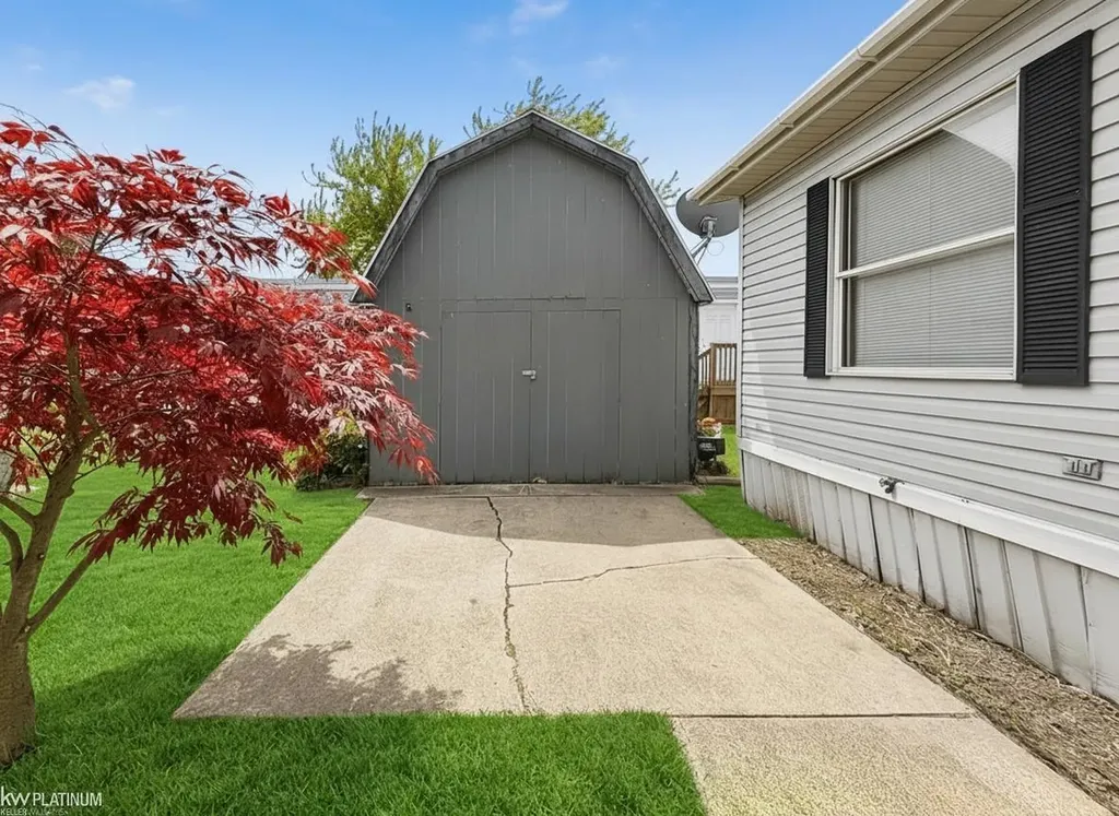 12370 Saint James Court Romeo Village MI 48065