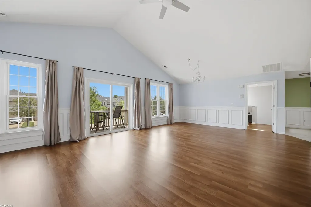 45653 Gable Drive Macomb Township MI 48044