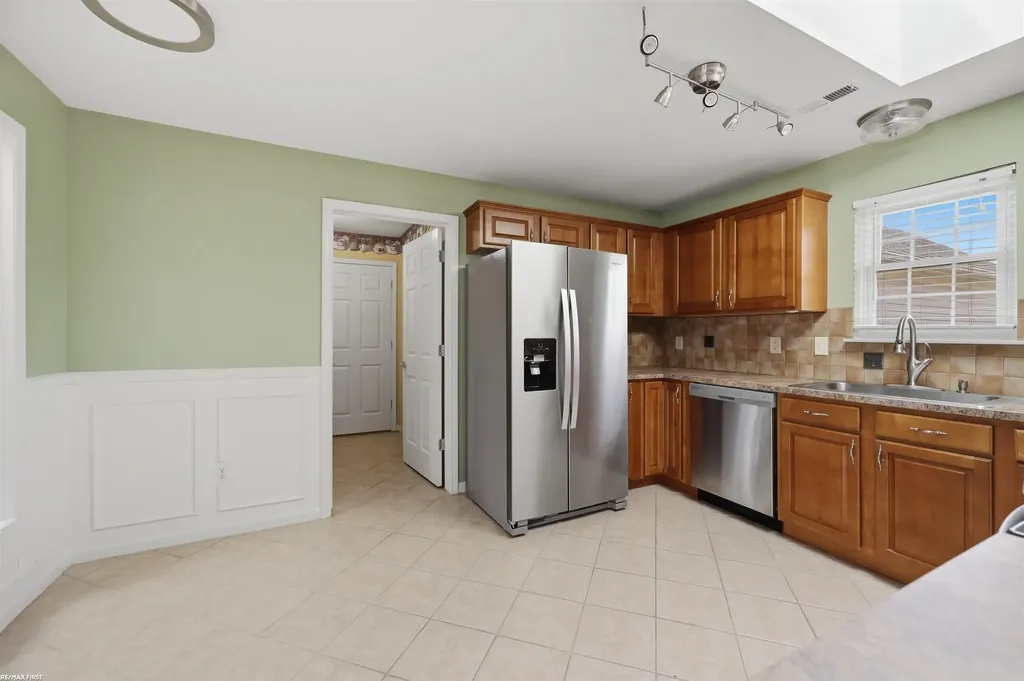 45653 Gable Drive Macomb Township MI 48044