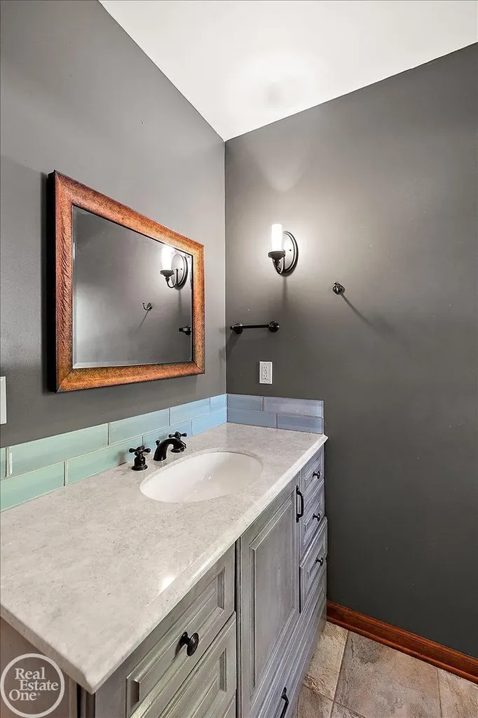 53291 Shanelle Lane Shelby Charter Township MI 48315