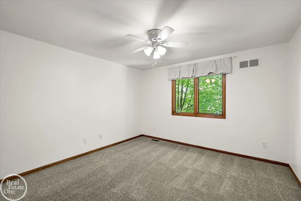 53291 Shanelle Lane Shelby Charter Township MI 48315