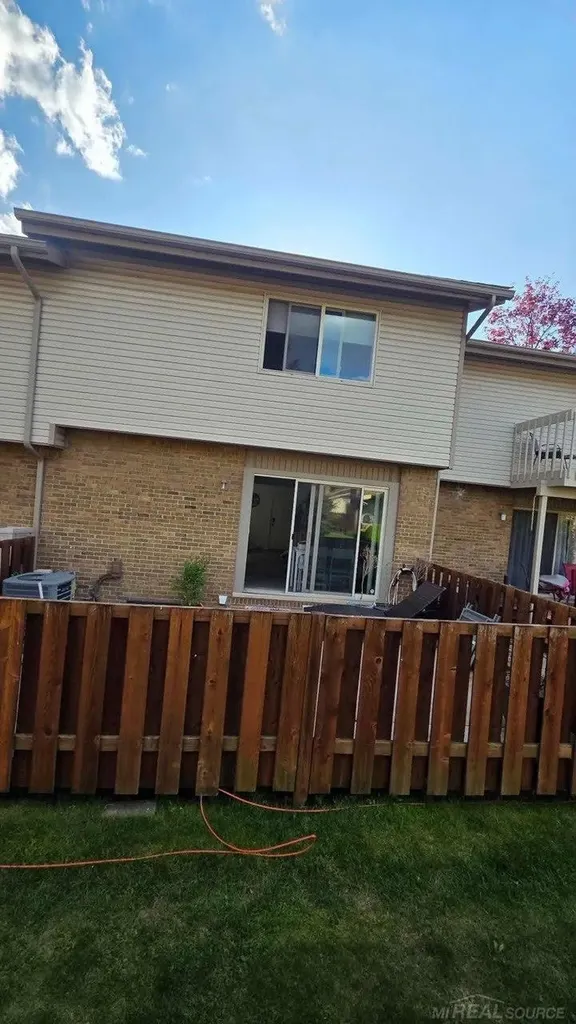 60 Willow Way Drive Waterford Charter Township MI 48328
