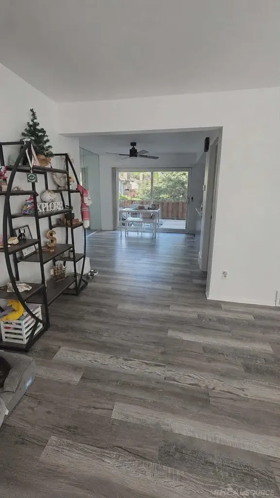 60 Willow Way Drive Waterford Charter Township MI 48328