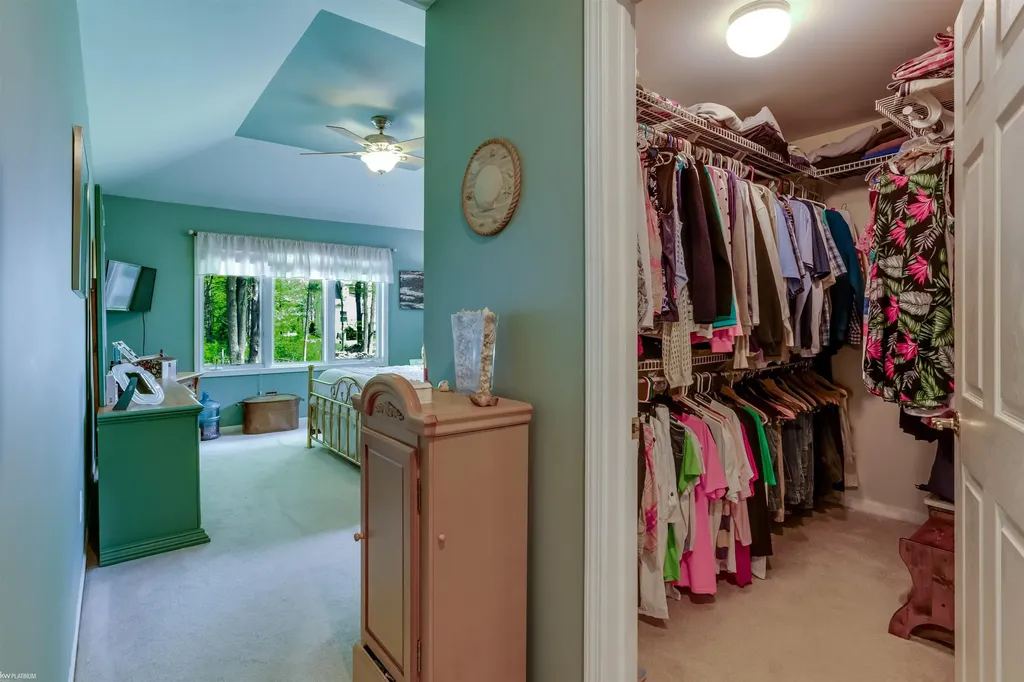5656 Pine Court Kimball Township MI 48074