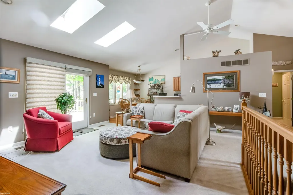 5656 Pine Court Kimball Township MI 48074