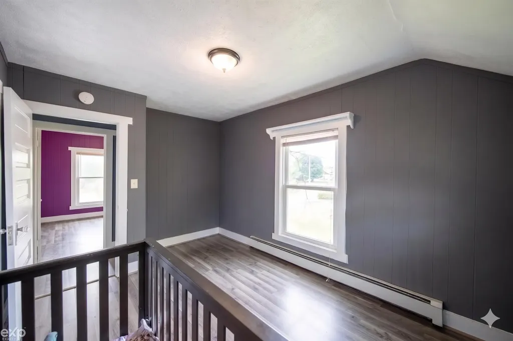 1939 Delwood SW Avenue Wyoming City MI 49509