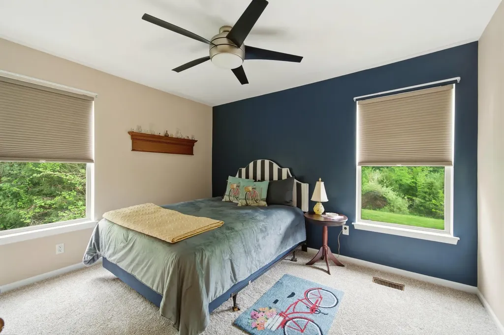 2812 Steeplechase Street Highland Charter Township MI 48357