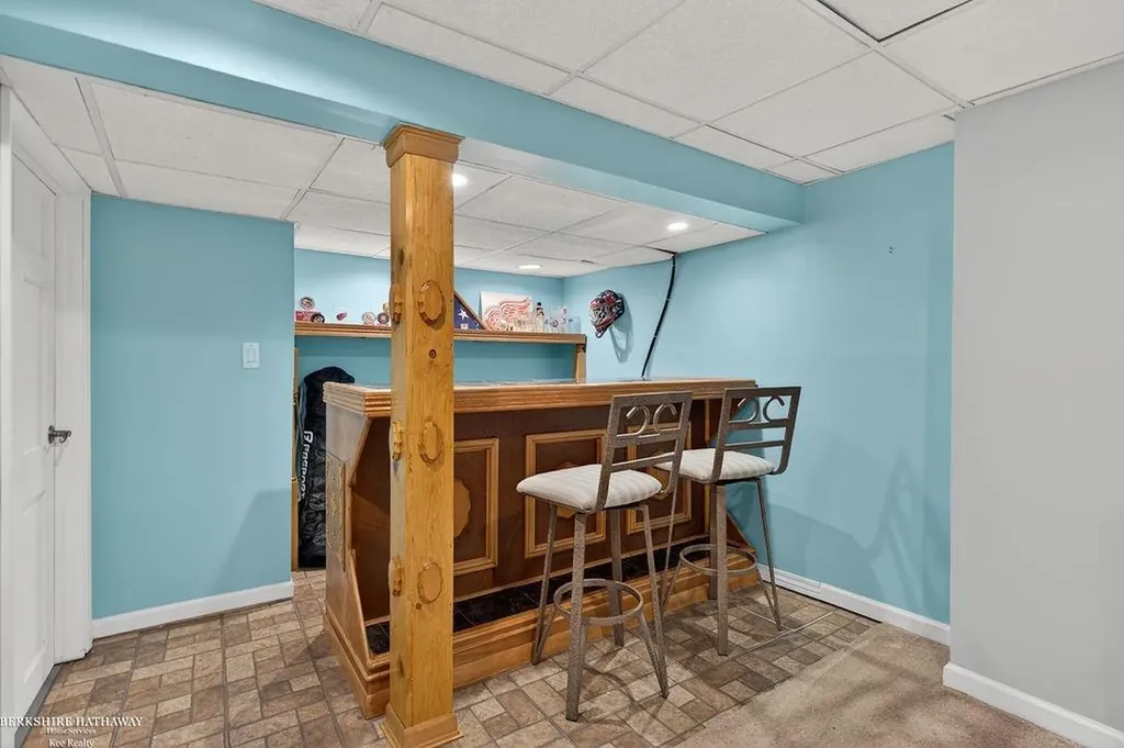 43815 Coachmaker Drive Sterling Heights City MI 48313