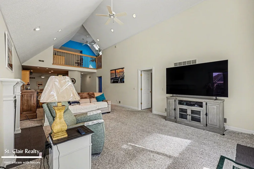 50703 Harbour View Drive New Baltimore City MI 48047
