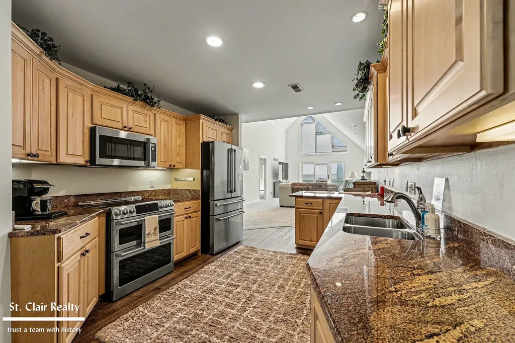 50703 Harbour View Drive New Baltimore City MI 48047