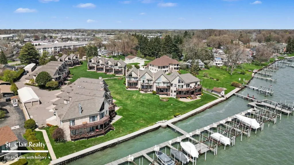50703 Harbour View Drive New Baltimore City MI 48047