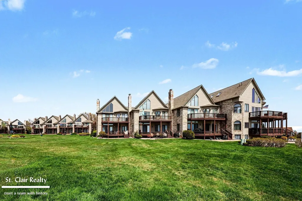 50703 Harbour View Drive New Baltimore City MI 48047
