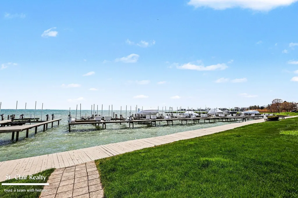 50703 Harbour View Drive New Baltimore City MI 48047