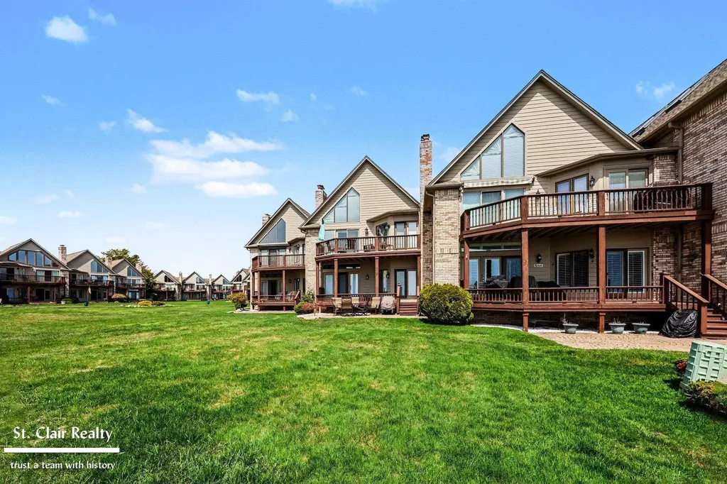 50703 Harbour View Drive New Baltimore City MI 48047