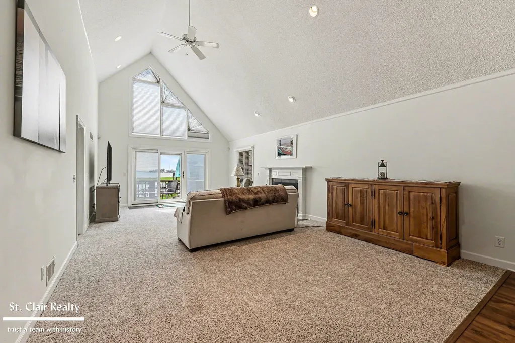 50703 Harbour View Drive New Baltimore City MI 48047