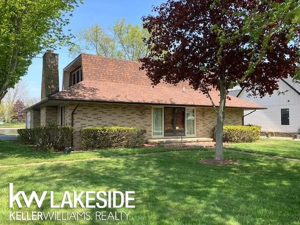 9784 S Shore Drive Caseville Township MI 48755