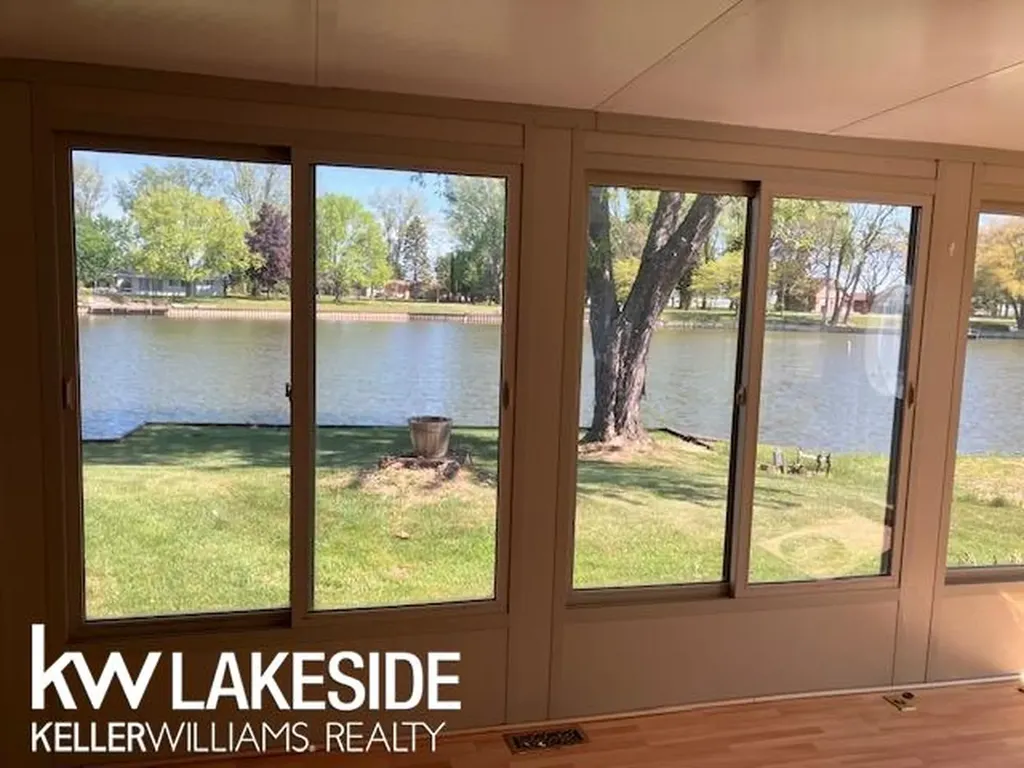 9784 S Shore Drive Caseville Township MI 48755