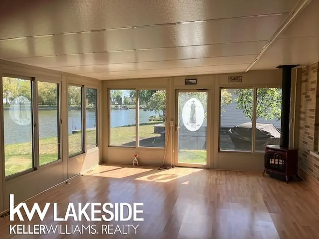 9784 S Shore Drive Caseville Township MI 48755