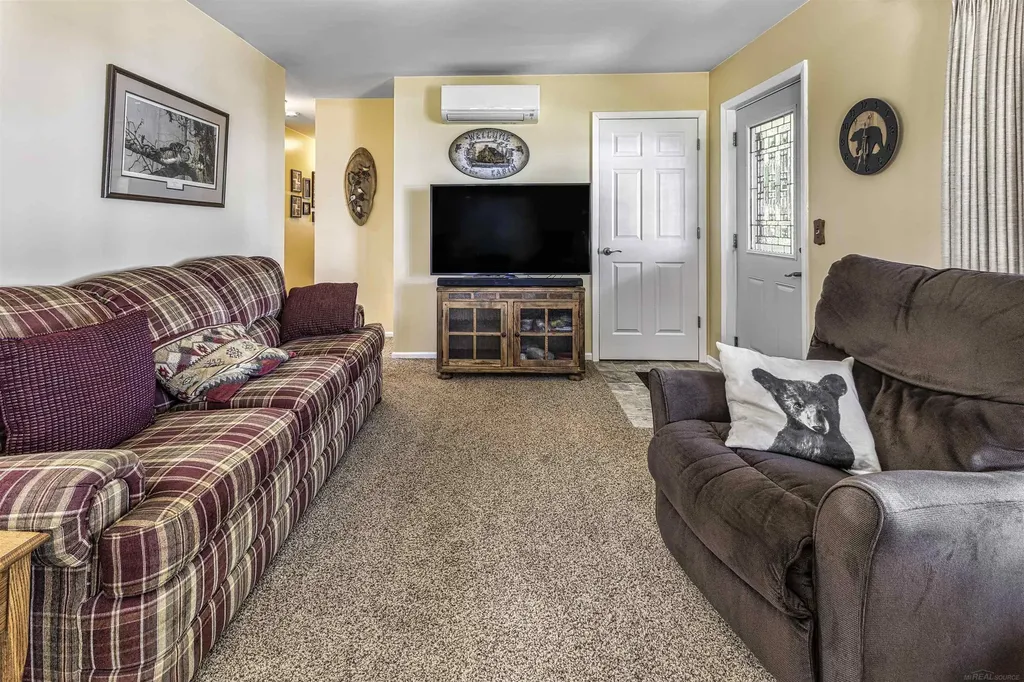 115 Logan Avenue Denton Township MI 48629