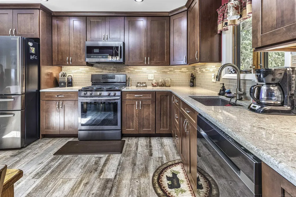115 Logan Avenue Denton Township MI 48629