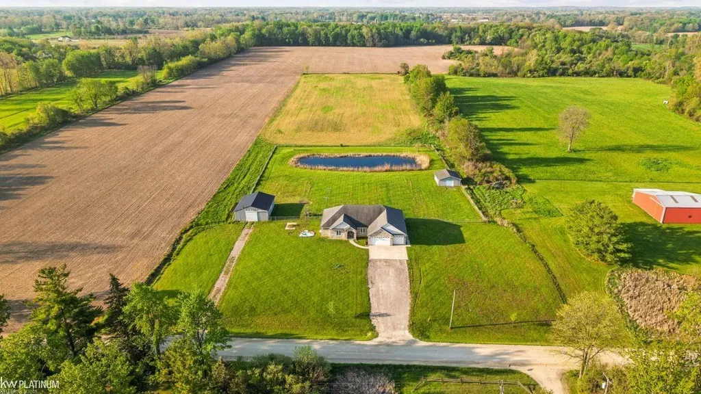 13201 Speaker Road Brockway Township MI 48097