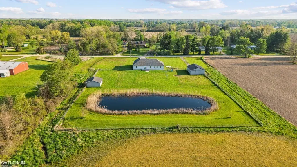 13201 Speaker Road Brockway Township MI 48097