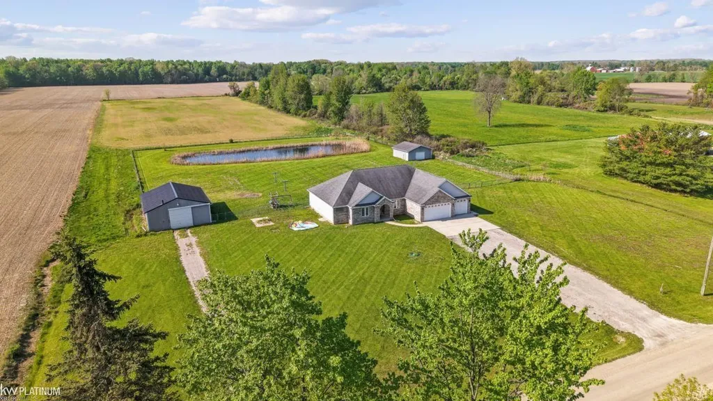 13201 Speaker Road Brockway Township MI 48097