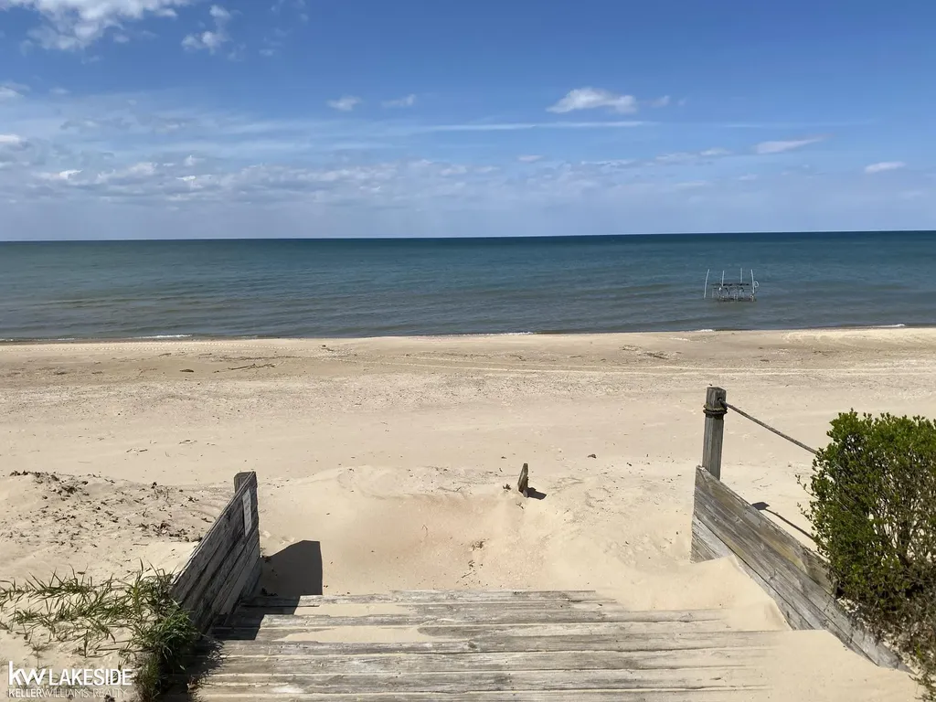 5825 Oak Pointe Drive Caseville Township MI 48725