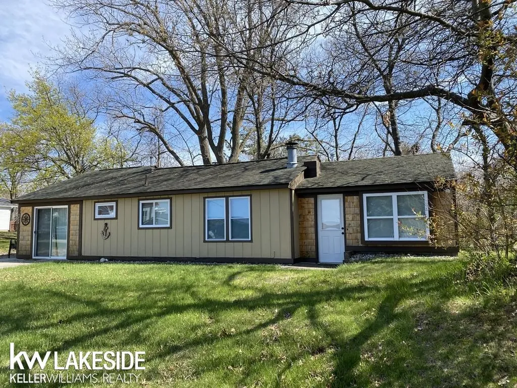 5825 Oak Pointe Drive Caseville Township MI 48725