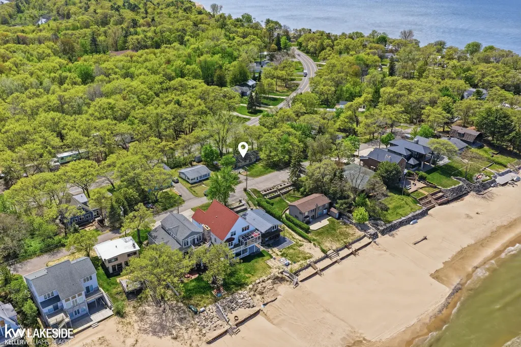 5825 Oak Pointe Drive Caseville Township MI 48725
