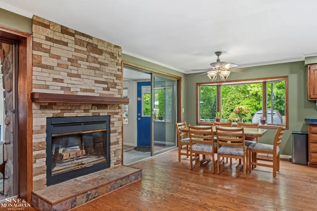 37907 Hazel Street Harrison Charter Township MI 48045