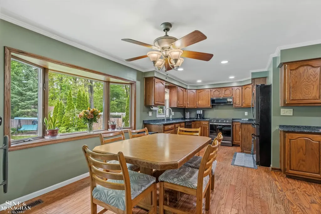 37907 Hazel Street Harrison Charter Township MI 48045