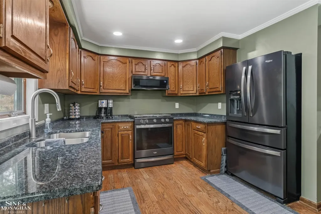 37907 Hazel Street Harrison Charter Township MI 48045