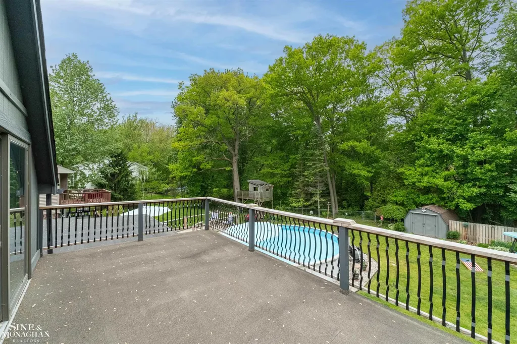 37907 Hazel Street Harrison Charter Township MI 48045