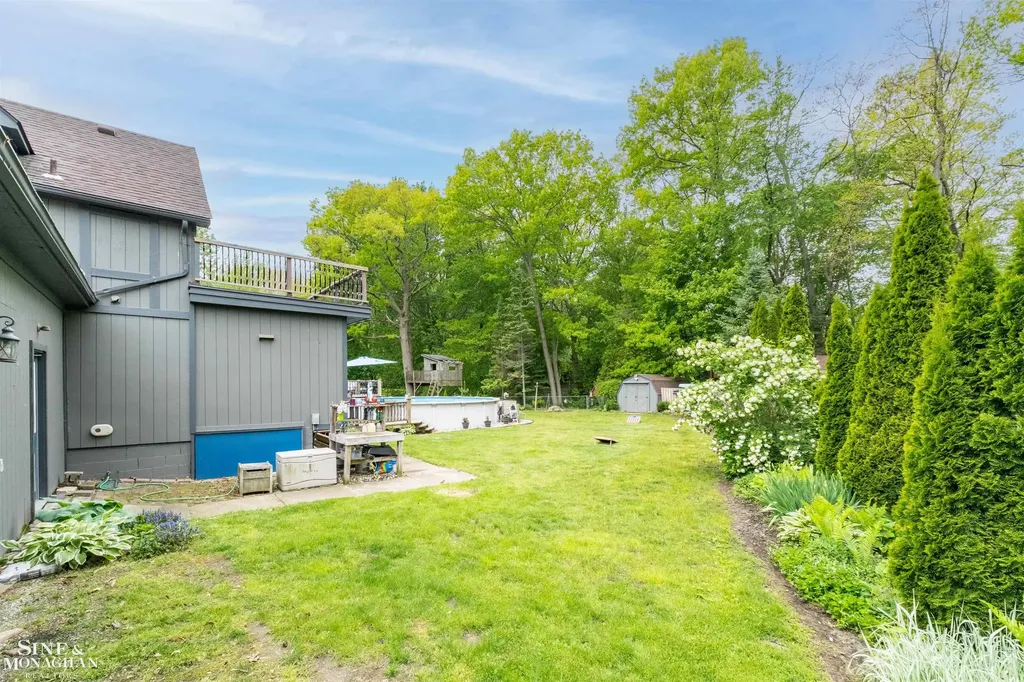 37907 Hazel Street Harrison Charter Township MI 48045