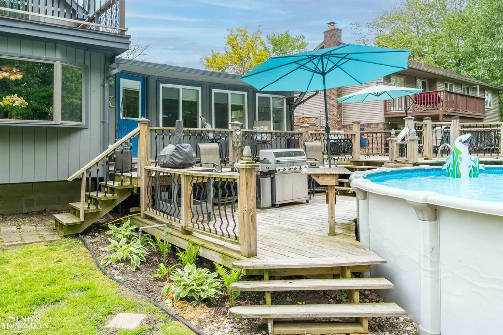 37907 Hazel Street Harrison Charter Township MI 48045