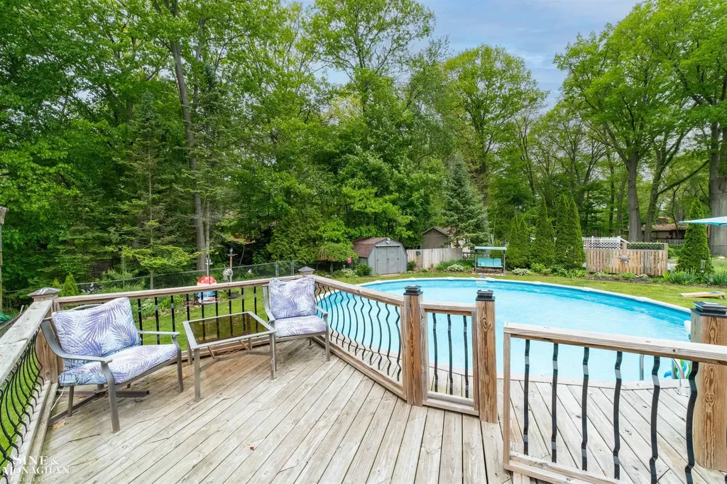 37907 Hazel Street Harrison Charter Township MI 48045