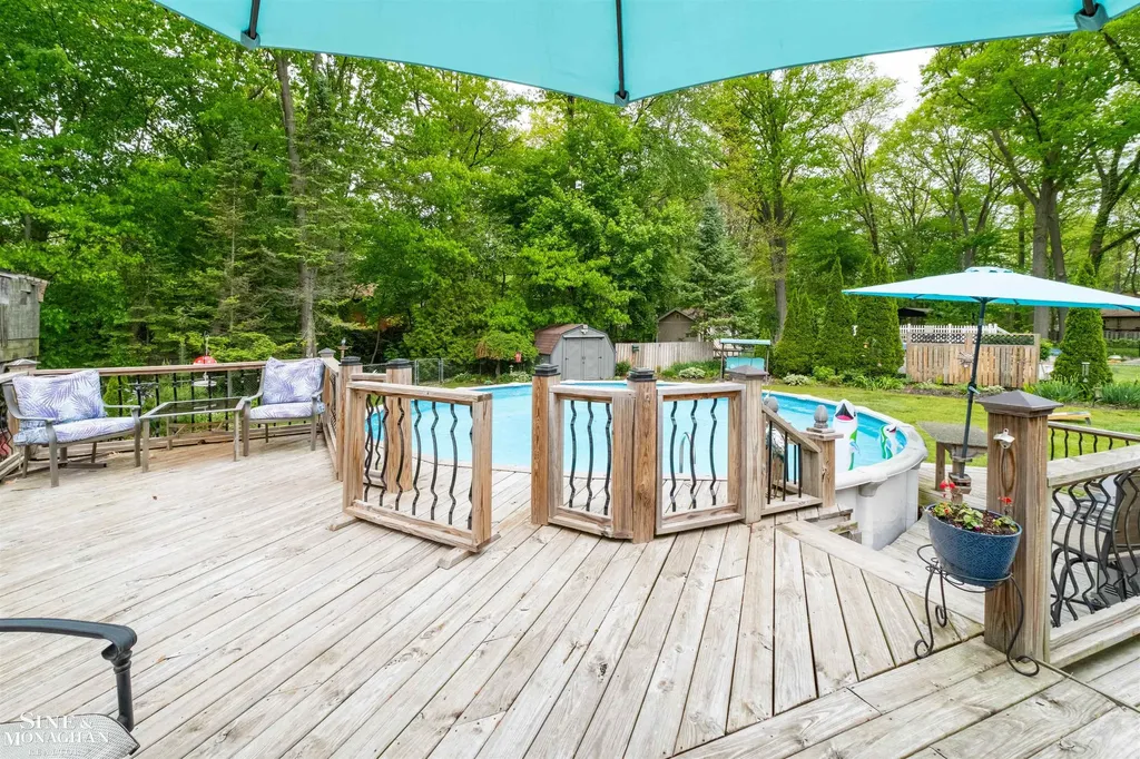 37907 Hazel Street Harrison Charter Township MI 48045