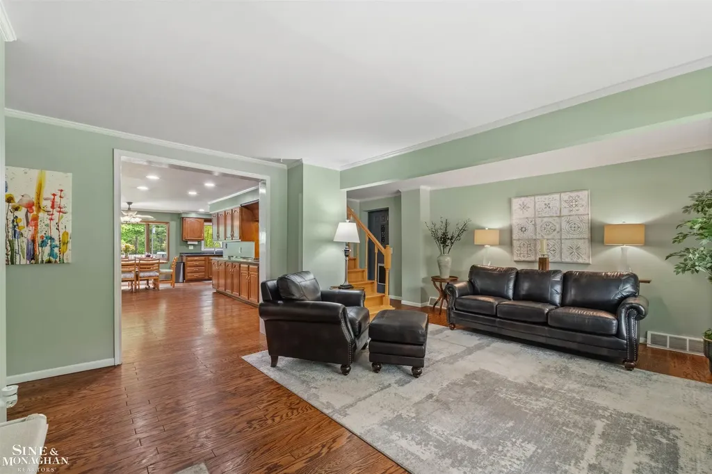 37907 Hazel Street Harrison Charter Township MI 48045
